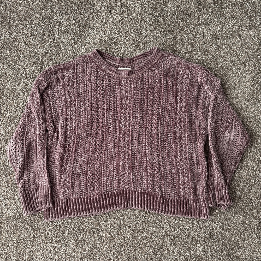 American Eagle dusty pink chenille cropped sweater